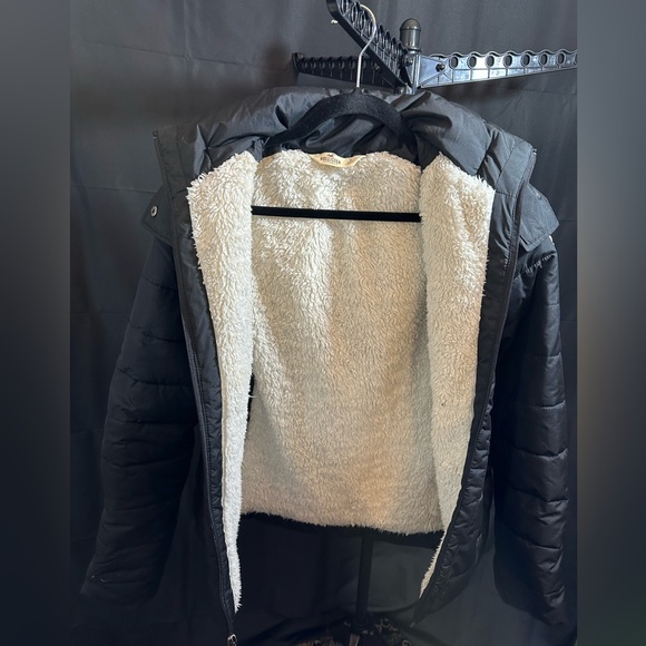Women's Hollister Hooded Sherpa Lined Puffer Jacket Coat - Picture 3 of 5